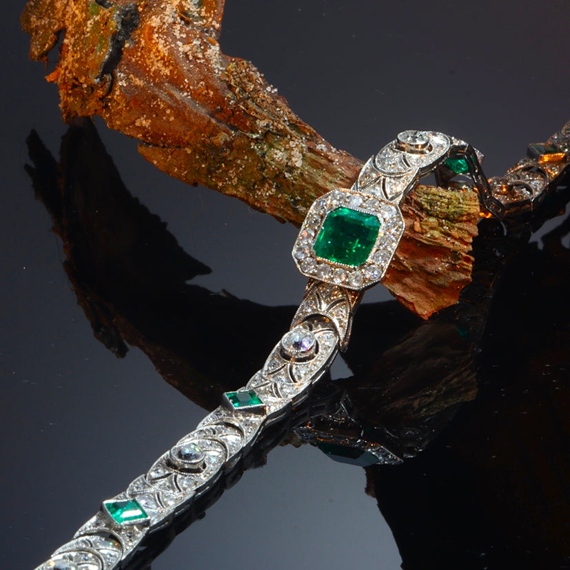 Antique Art Deco 3.28ct Emerald and Diamond Platinum Bracelet
