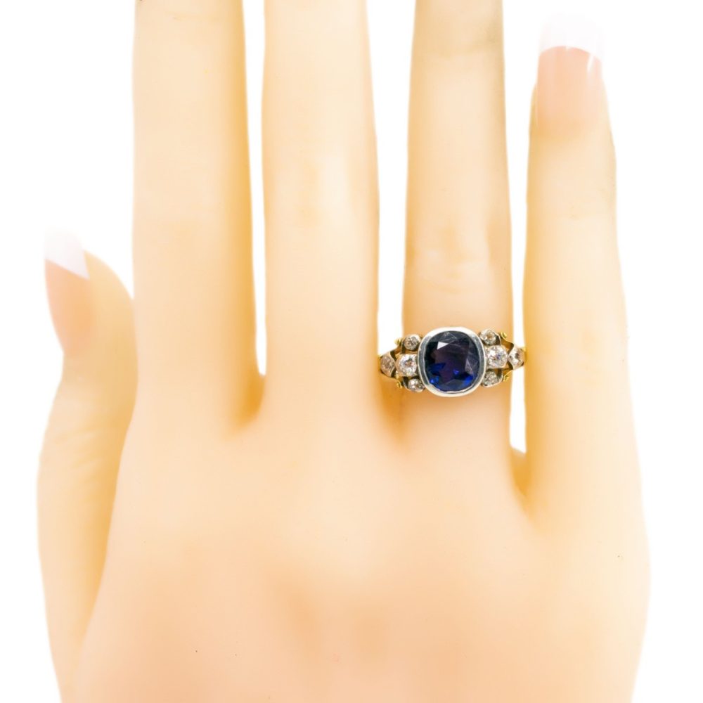 Antique Sapphire and Diamond Ring