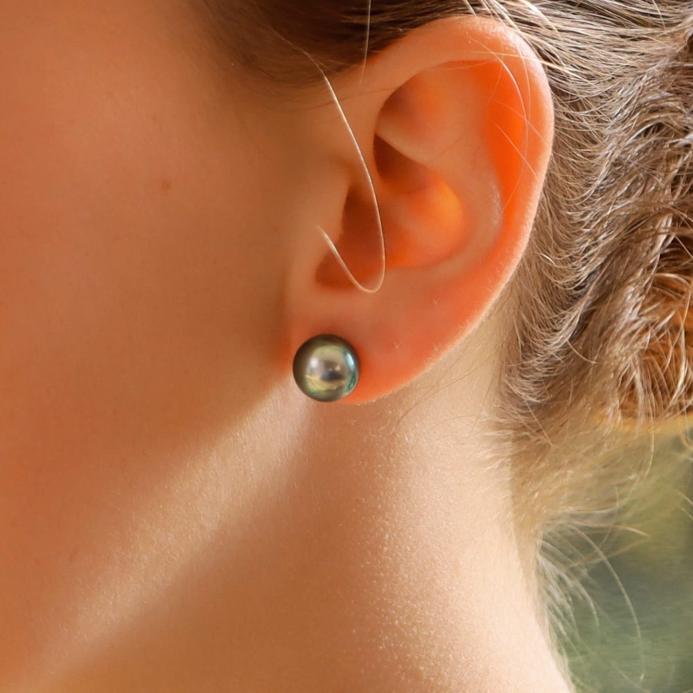 Grey Tahitian Pearl Stud Earrings