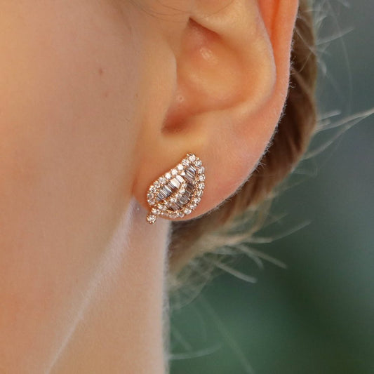 1.19ct Brilliant and Baguette Diamond Leaf Stud Earrings in Rose Gold