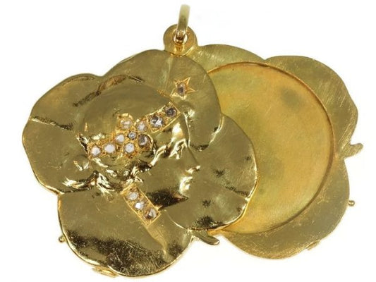 Antique Art Nouveau 18ct Gold Womans Head Diamond Set Clover Pendant