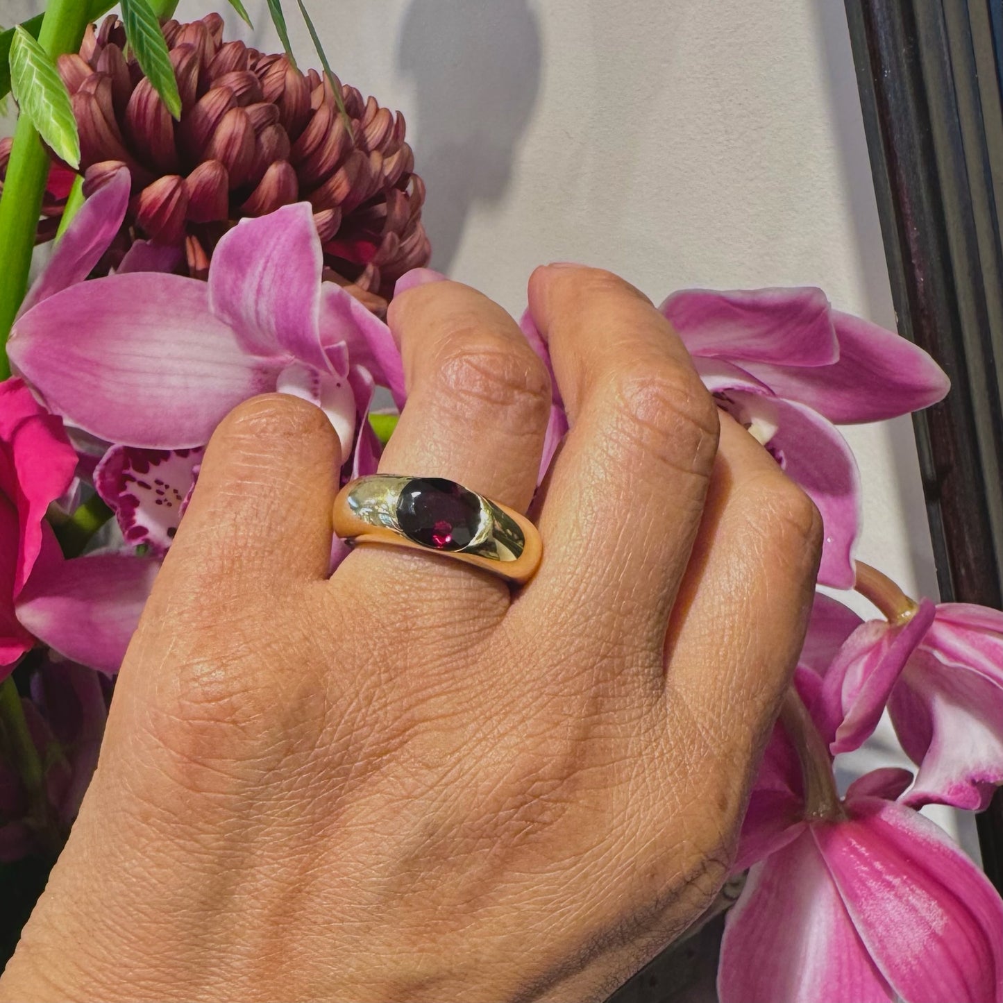 Garnet 18k Gypsy Ring 16736-8970