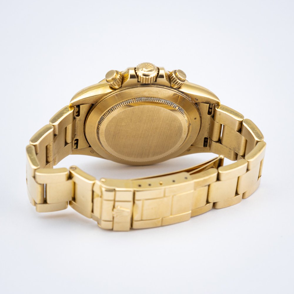 Vintage Rolex Daytona 16528 Chronometer Cosmograph Zenith Movement with original Rolex box and punched papers. Circa 1995