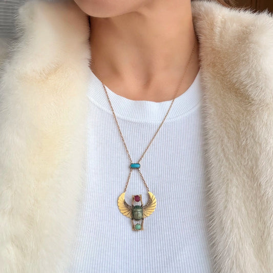 Egyptian Revival Scarab Necklace, 18 Carat Gold, Early 20th Century