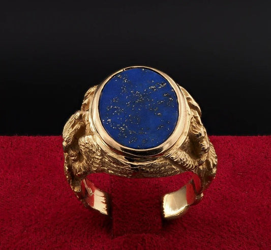 Vintage Retro Lapis Lazuli and Sculptured Gold Gents Signet Dress Ring