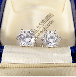 2.02ct Diamond Stud Earrings in Platinum