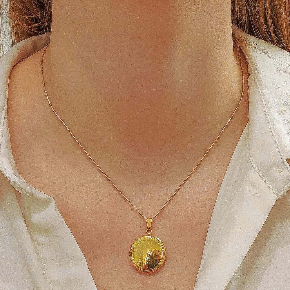 Solid 18ct Yellow Gold Locket Pendant