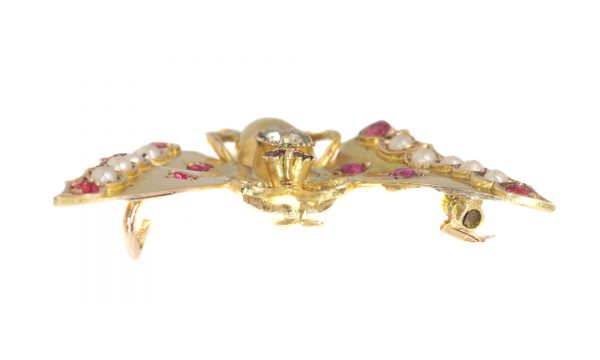 Antique Victorian Gold Butterfly Brooch
