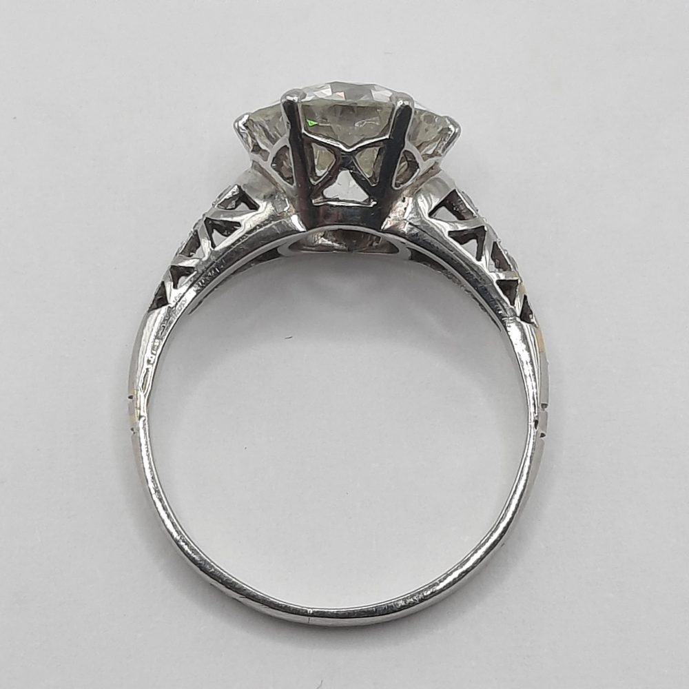 2.61ct Old European Transitional Cut Diamond Engagement Ring