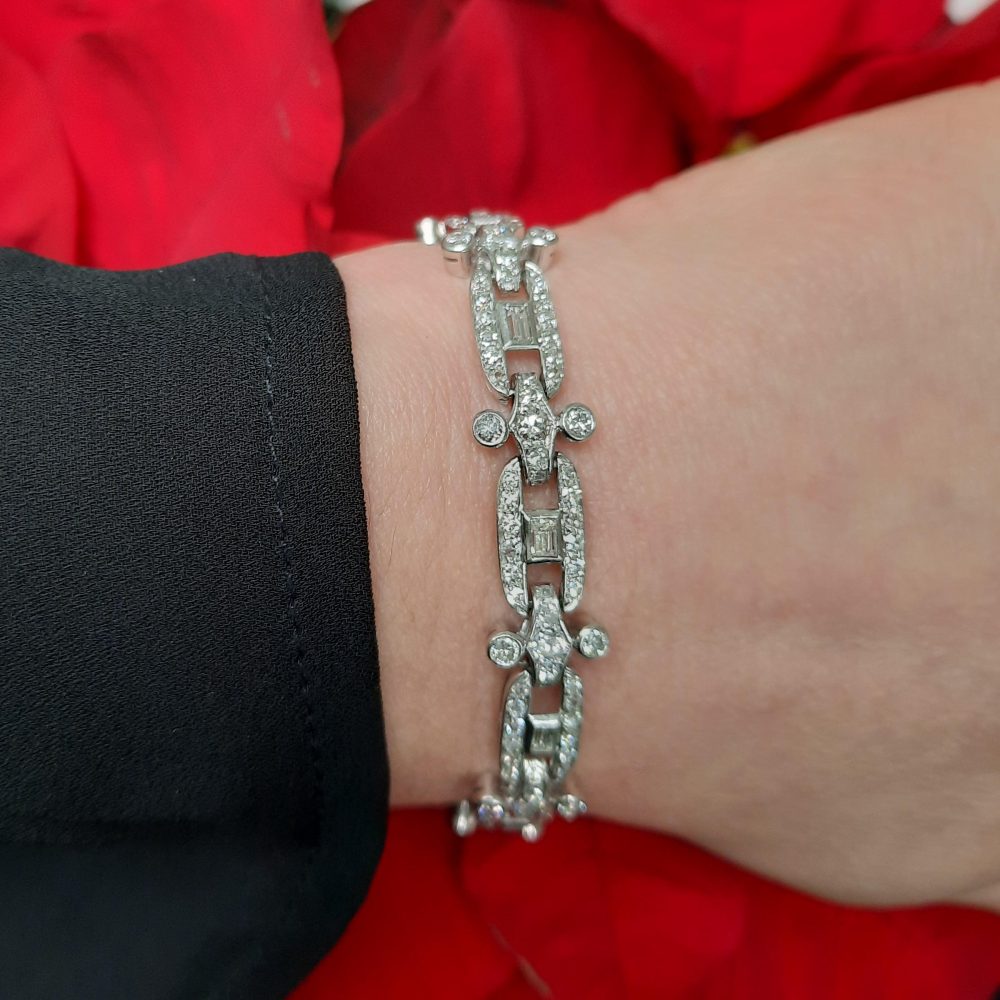 Art Deco Platinum Diamond Bracelet, 5.70 carats