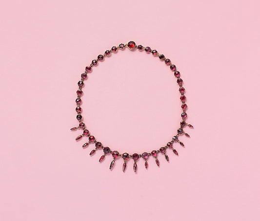 Early 20th Century 18ct Gold Necklace with Garnets