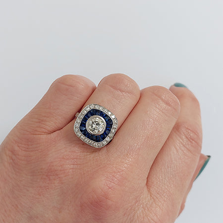Sapphire and Diamond Cluster Target Ring in 18ct White Gold, 0.84 carats