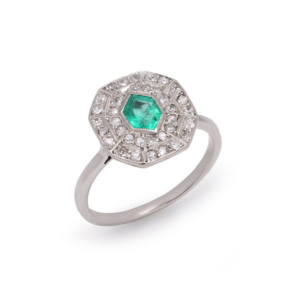 Art Deco 18 Carat White Gold Cluster Ring With Emerald And