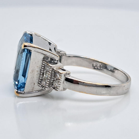Vintage 8ct Aquamarine and Diamond Dress Ring