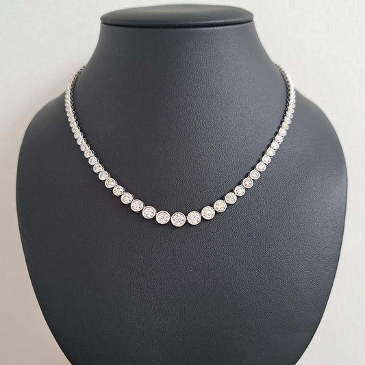 Graduated Diamond Collar Line Necklace, 12.84 carats. 18ct White Gold