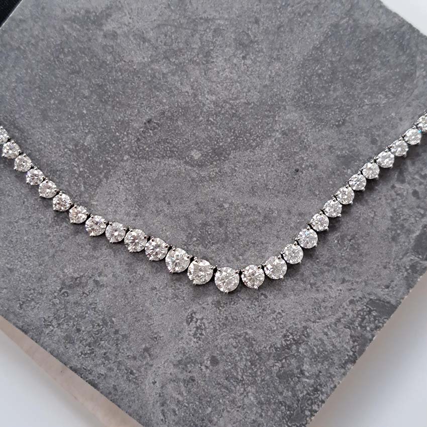 Graduated Diamond Line Necklace, 14.45 carat total
