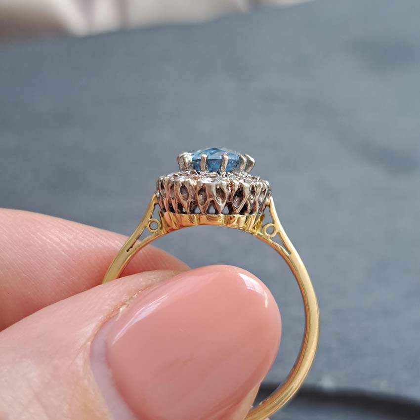 Vintage Oval Aquamarine and Diamond Cluster Ring