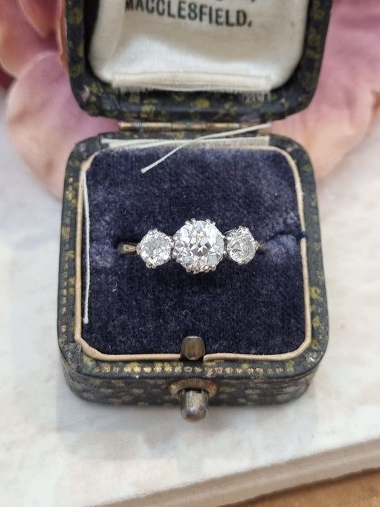 Vintage Art Deco Diamond Three Stone Engagement Ring, 2cts