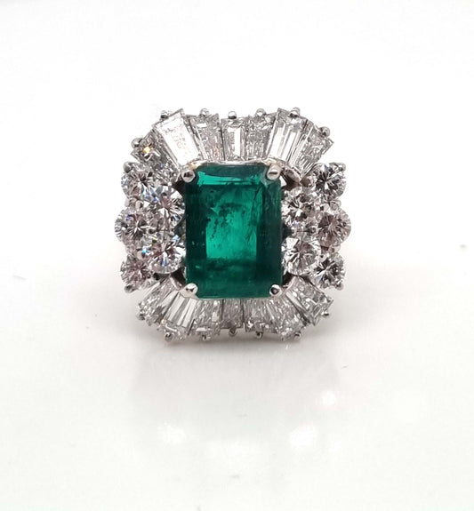 Vintage Colombian Emerald and Diamond Cluster Ring