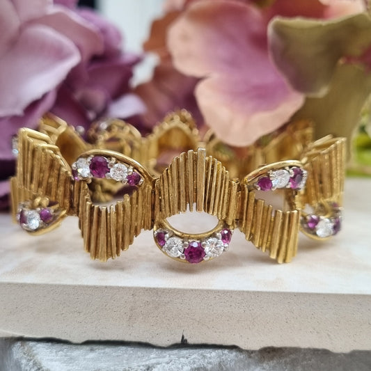 Vintage Kutchinsky Ruby and Diamond Set 18ct Yellow Gold Textured Wave Bracelet
