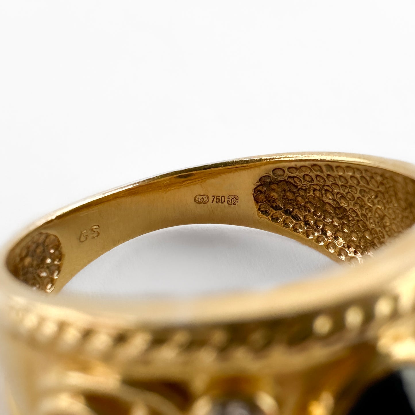 Vintage Etruscan Style Cabochon Ruby and Sapphire Trilogy Wide Band Ring