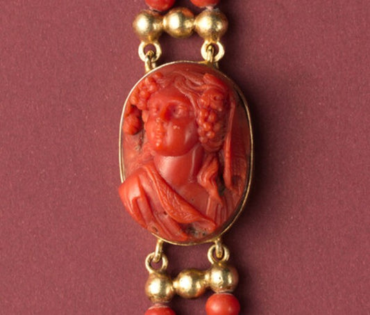 Vintage Jacob de Groes Coral Bead and Cameo Necklace in 18ct Gold