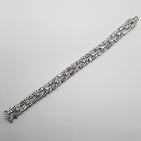 Art Deco 12ct Diamond Bracelet in Platinum