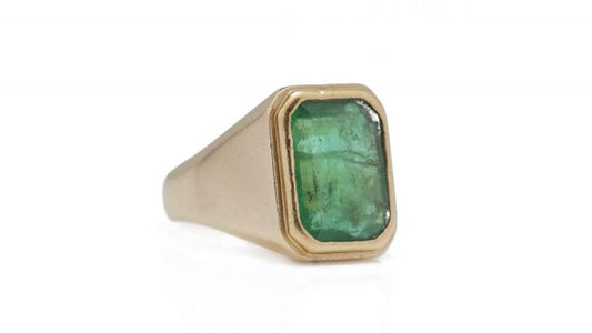 Vintage Emerald and 18ct Yellow Gold Signet Ring