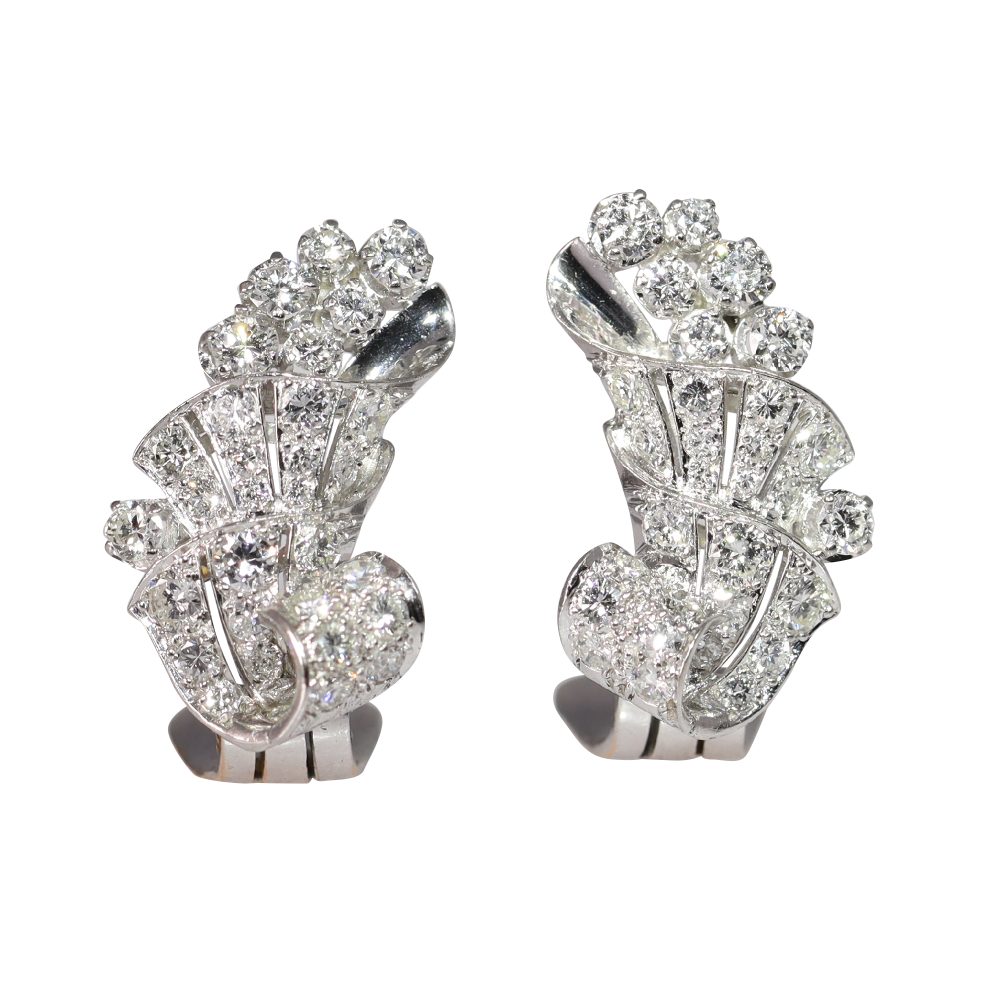 Vintage diamond earrings in platinum.