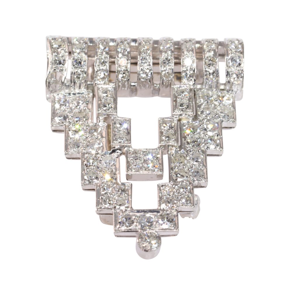 Art Deco diamond brooch in platinum.