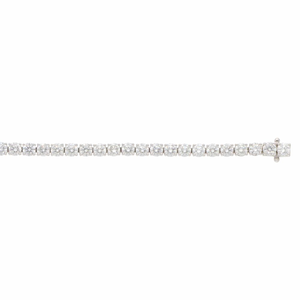 Contemporary Diamond Line Tennis Bracelet in White Gold