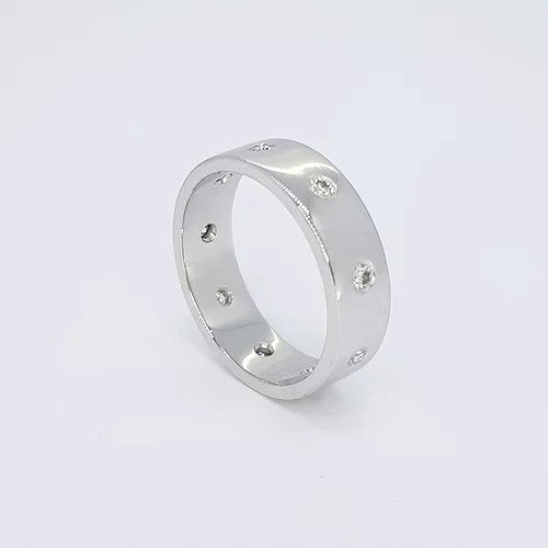 Diamond and 18ct White Gold Wedding Band Ring; contemporary 18ct white gold wedding band ring set with nine diamonds