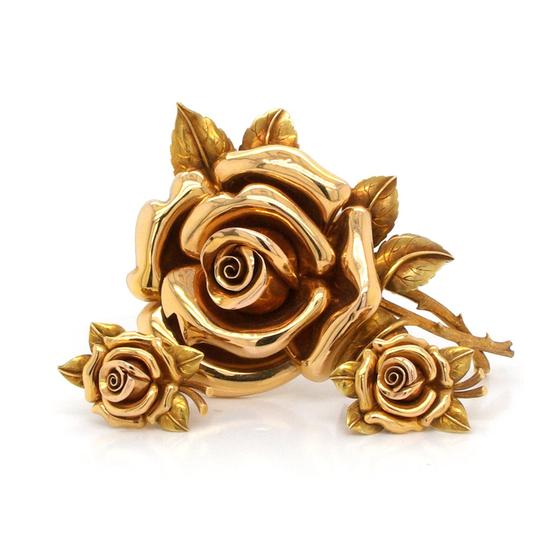Vintage 1940's 18ct Yellow Gold Flower Brooch with Matching Earrings