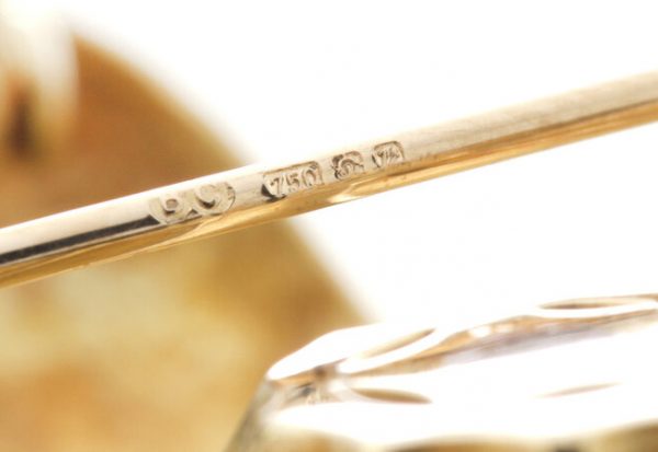 Vintage 1ct Diamond and 18ct Yellow Gold Flower Brooch Pendant