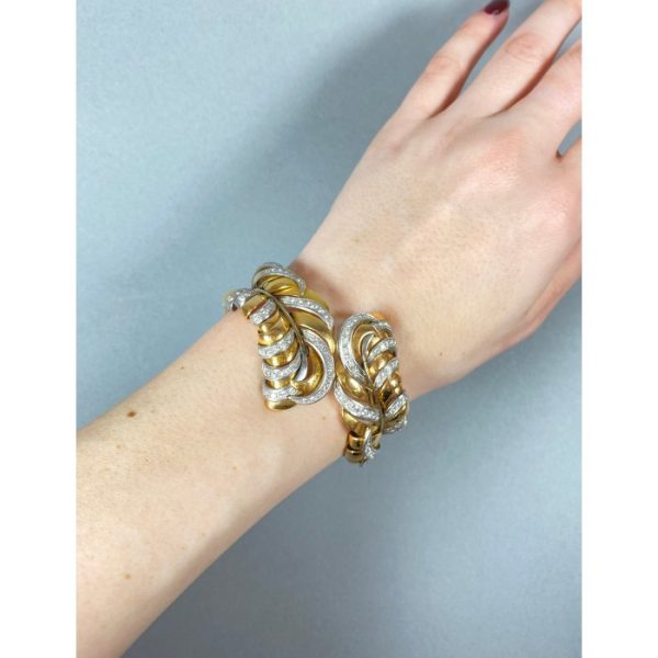 Vintage Diamond and 18ct Gold Feather Bangle Bracelet, 5.00 carats