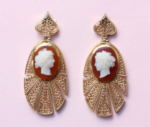 Antique Victorian Cameo and 18ct Yellow Gold Openwork Drop Earrings; white and red agate mirrored cameos mounted on oval openwork drops, 19thC