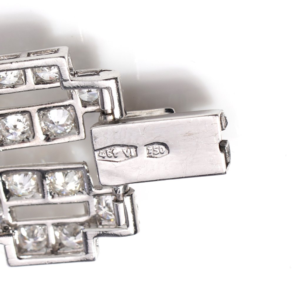 Vintage 18ct White Gold Bracelet with 12.74 carats diamonds