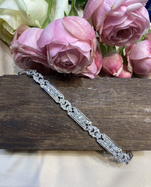 Art Deco Platinum and Diamond Bracelet, 12cts