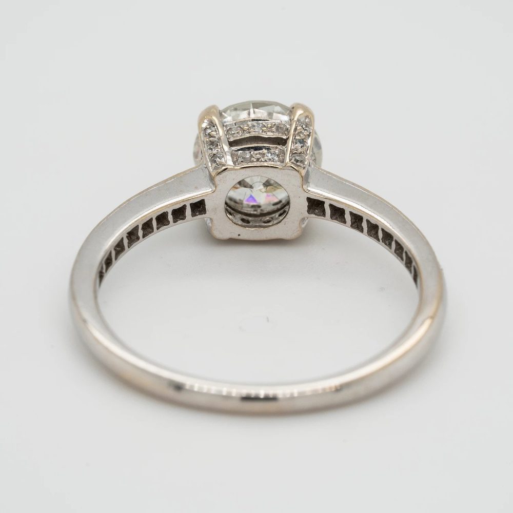 1.20ct Diamond Solitaire Engagement Ring with Diamond Shoulders