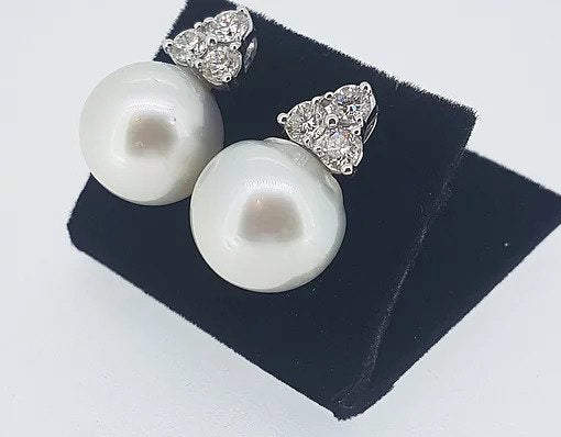 South Sea Pearl and Diamond Trefoil Earrings, 1.70 carats