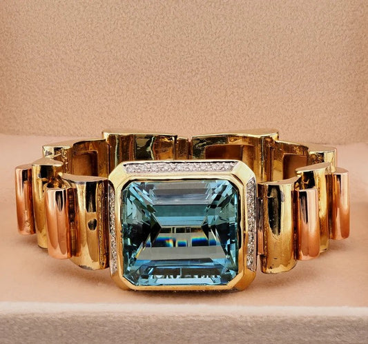 Vintage Retro 51ct Aquamarine Diamond and 18ct Gold Tank Bracelet