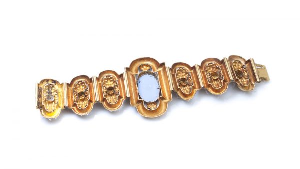 Antique 19th Century 18ct Yellow Gold Bracelet Depicting Cornucopia