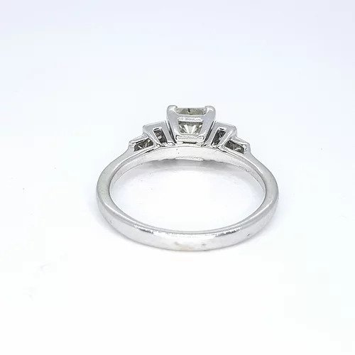 Princess Cut Diamond Engagement Ring in 18ct White Gold, 1.00 carat
