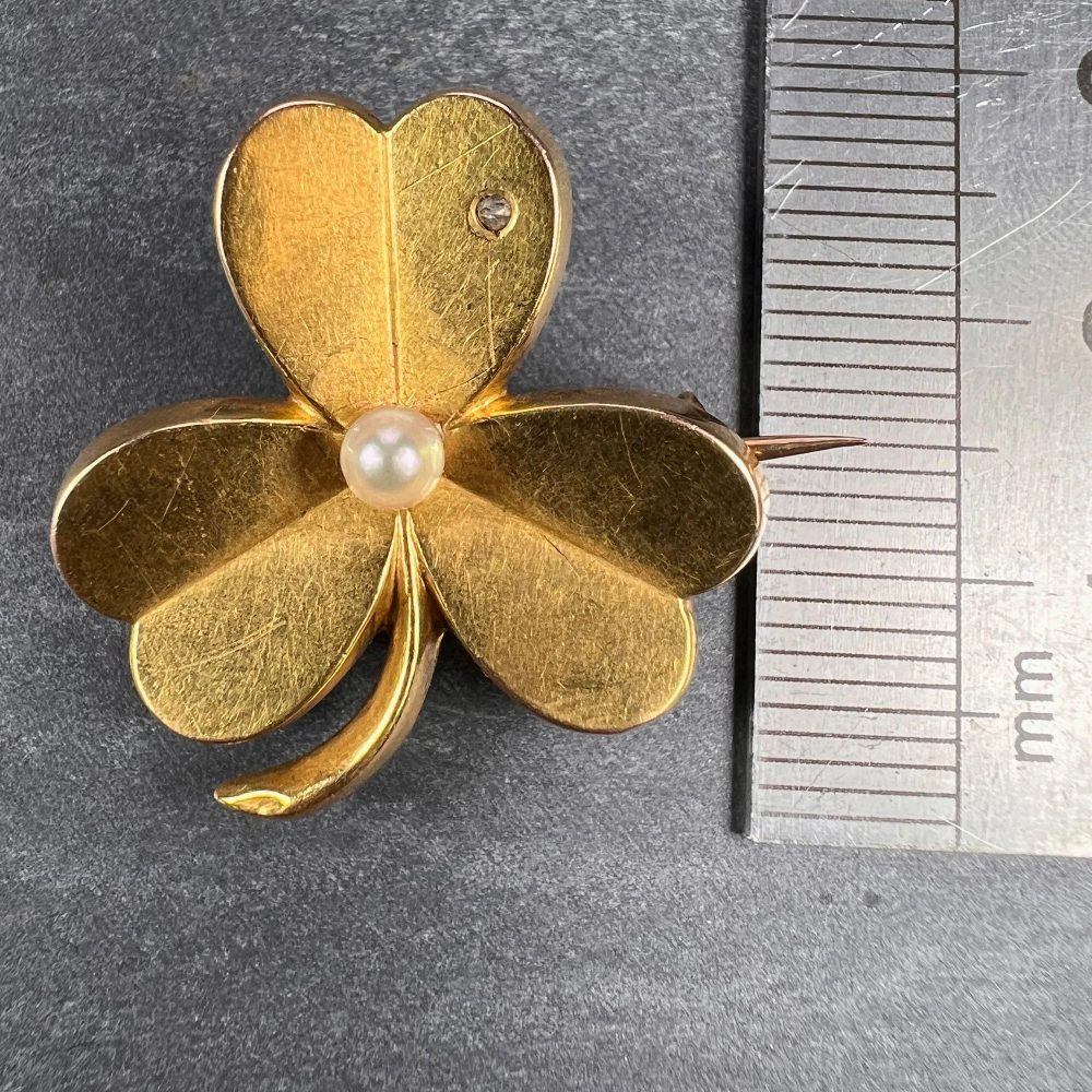 French Natural Pearl and 18ct Yellow Gold Clover Pendant come Brooch