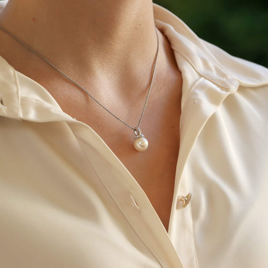 Vintage Pearl and Diamond Pendant Necklace