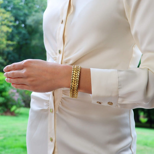 Vintage 1970s Chevron Link 18ct Yellow Gold Bracelet