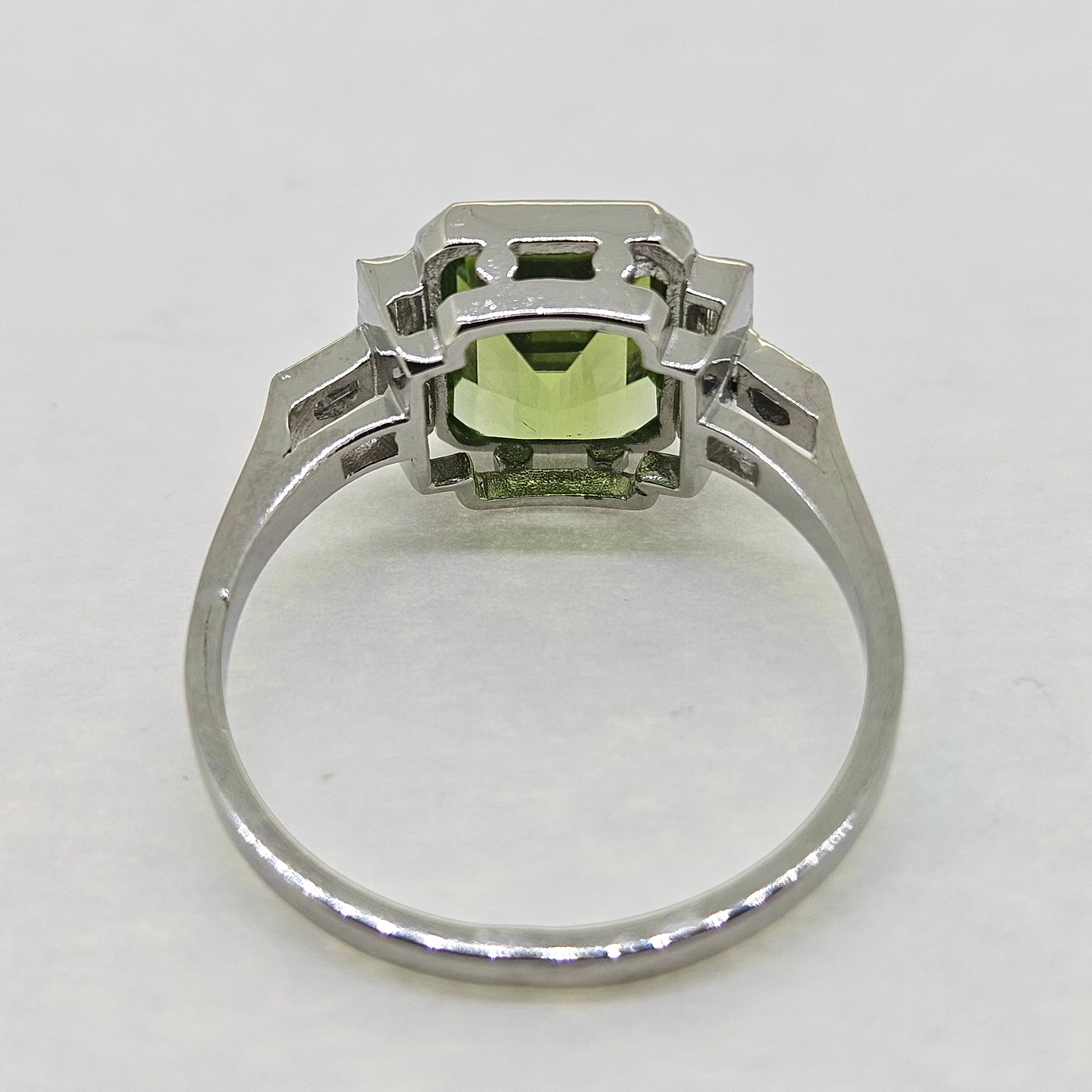 2.60ct Emerald Cut Peridot Ring with Baguette Diamonds in Platinum