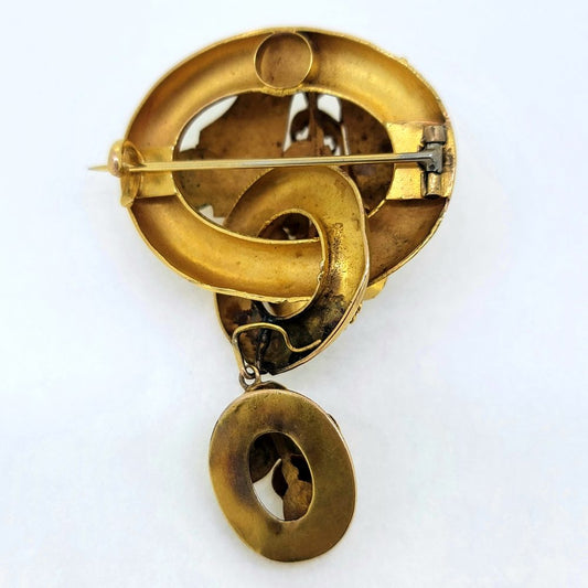 Almandine Garnet and Gold Brooch, decorative yellow gold brooch set with rich almandine garnets