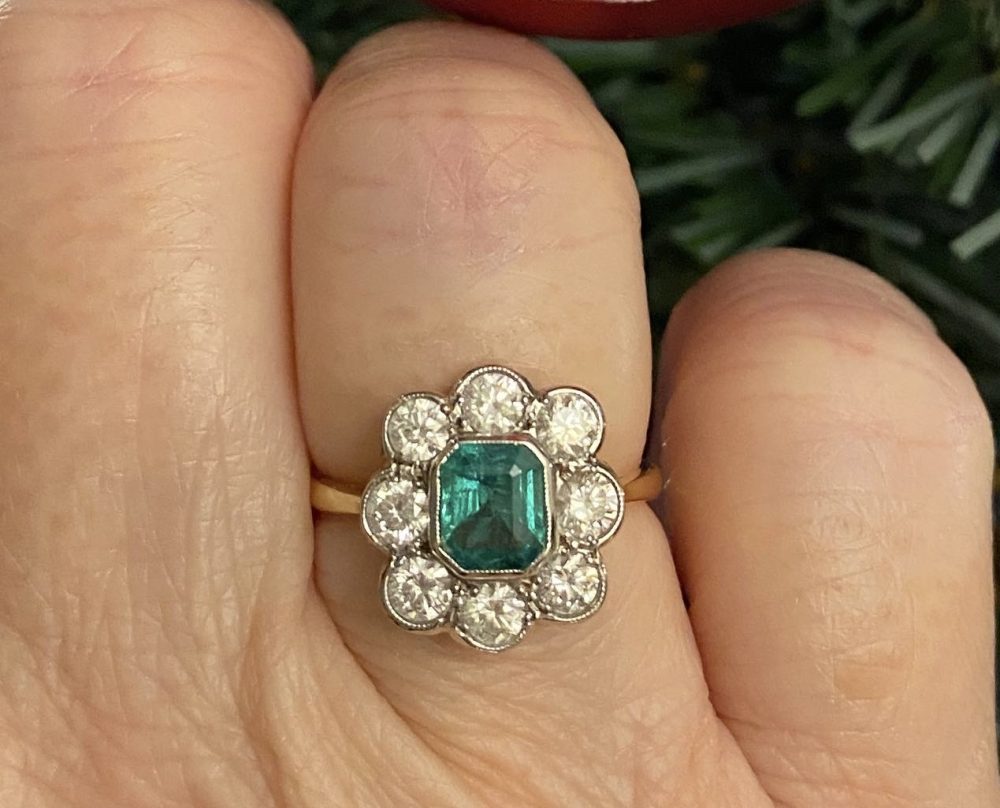 0.90ct Emerald and Diamond Floral Cluster Ring