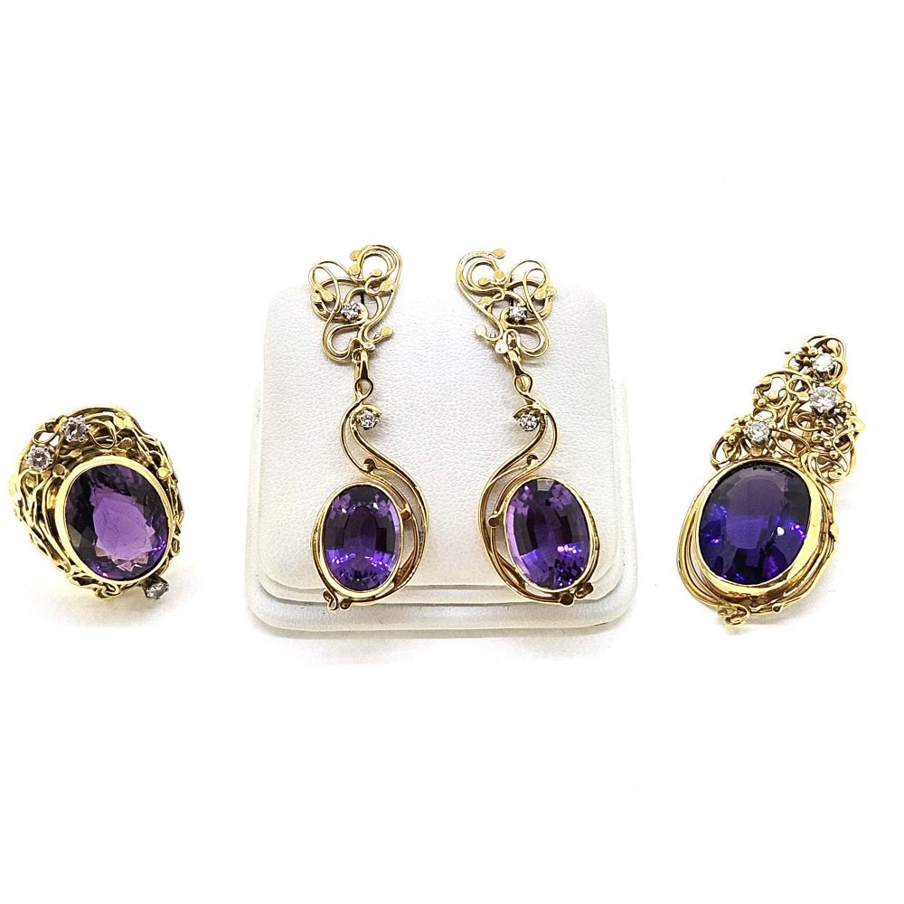 Vintage Amethyst and Diamond Parure Ring Earrings Pendant Suite